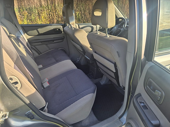 Nissan X-Trail 14 of 23