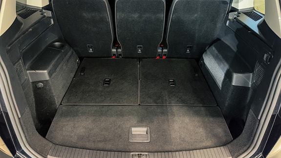 Volkswagen Touran 12 of 30