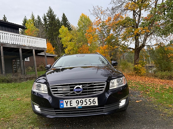 Volvo V70 8 of 30