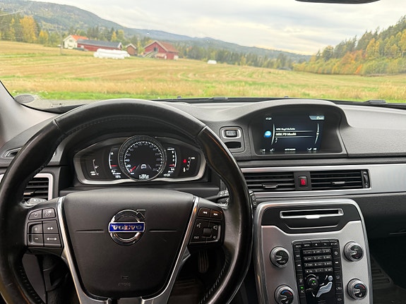 Volvo V70 21 of 30