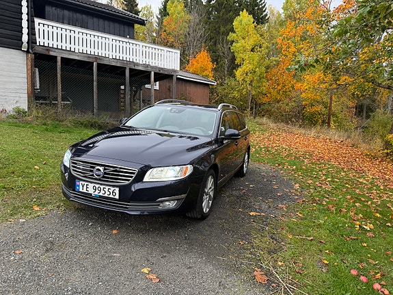 Volvo V70 4 of 30