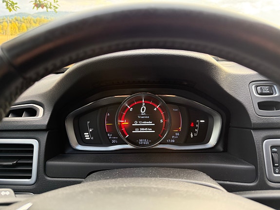 Volvo V70 23 of 30