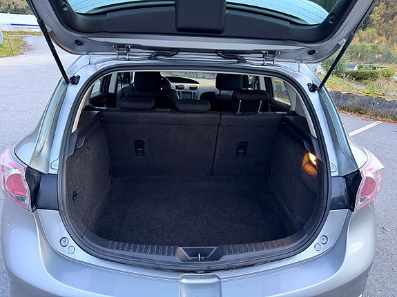 Mazda 3 5 of 13