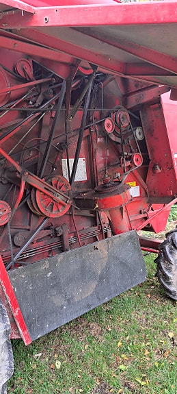 Massey Ferguson 22 23 of 30