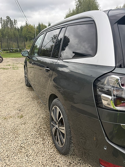 Citroen Grand C4 Picasso 5 of 14
