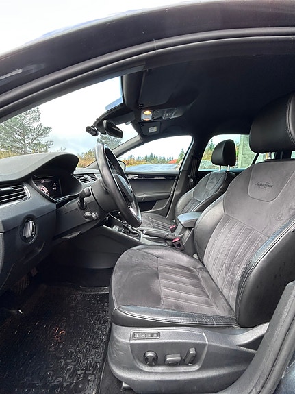 Skoda Octavia 8 of 16