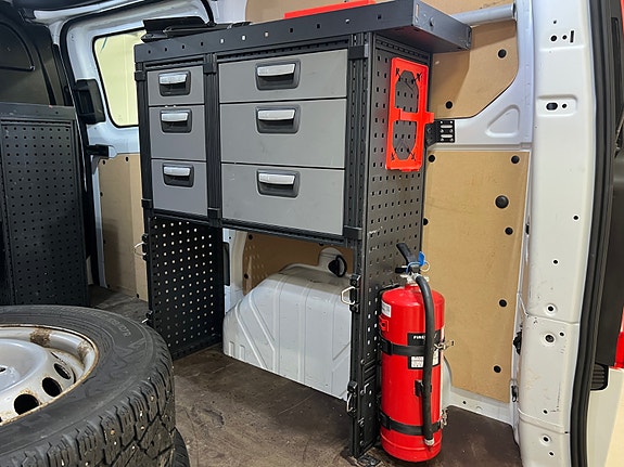 Ford Transit Custom 9 of 27