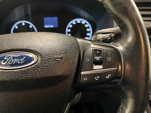 Ford Transit Custom 18 of 27