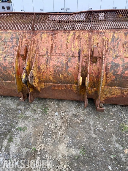 Hanomag Skuff 4 of 6