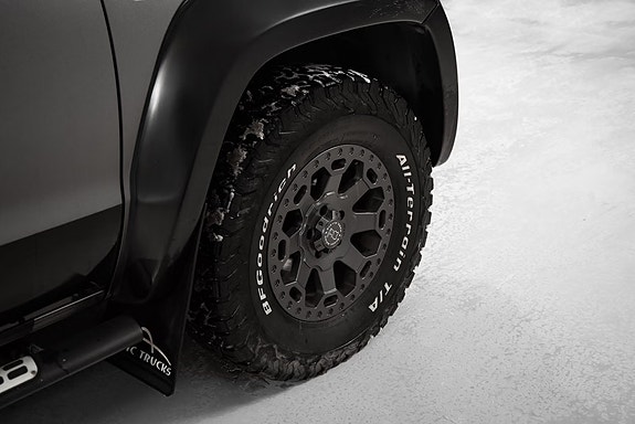 Volkswagen Amarok 24 of 27