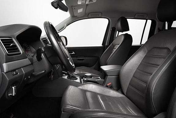 Volkswagen Amarok 16 of 27