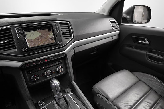 Volkswagen Amarok 10 of 27