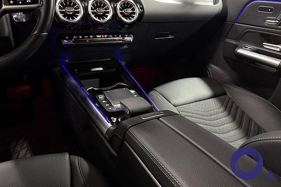 Mercedes-Benz EQA300 23 of 30