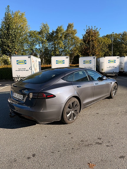 Tesla Model S 3 of 15