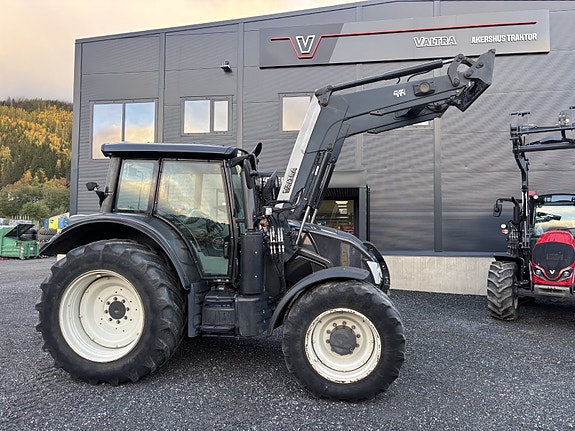 Valtra N163 Versu 2012, kr 529 000,-