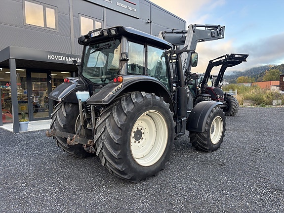 Valtra N163 Versu 2012, kr 529 000,-
