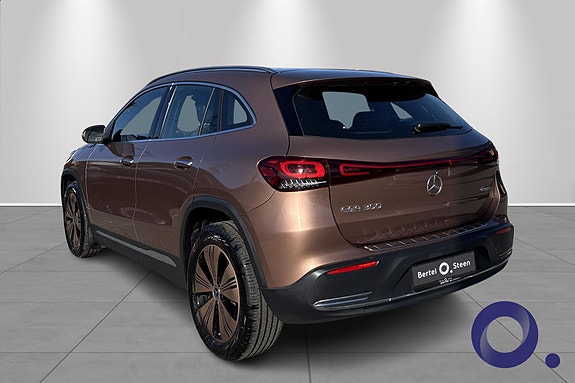 Mercedes-Benz EQA300 3 of 20