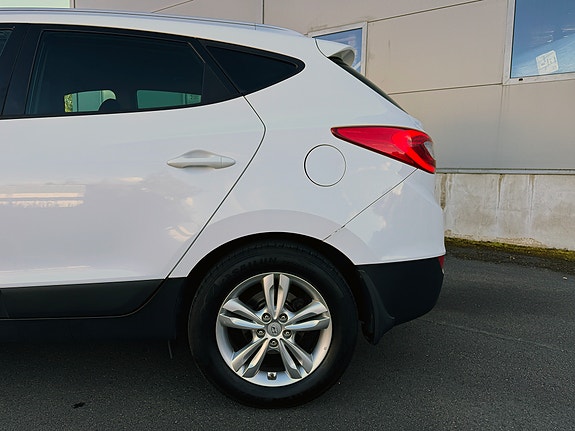 Hyundai ix35 7 of 30