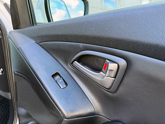 Hyundai ix35 17 of 30