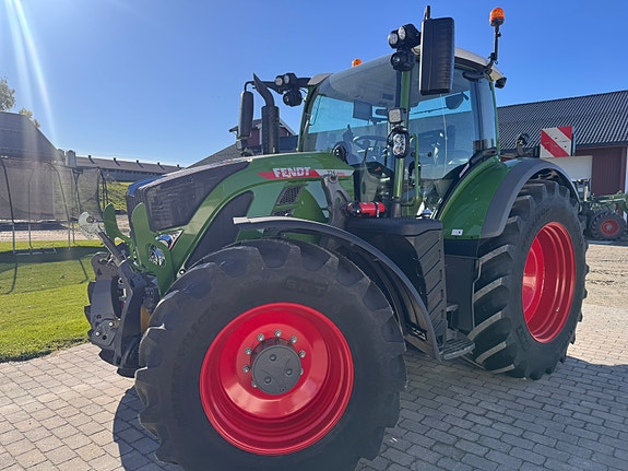 Fendt 724 Gen 6 16 of 16