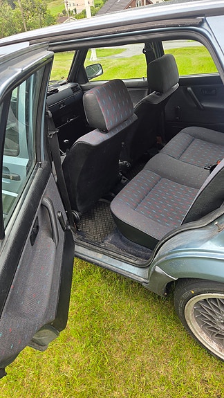 Volkswagen Golf II 4 of 12