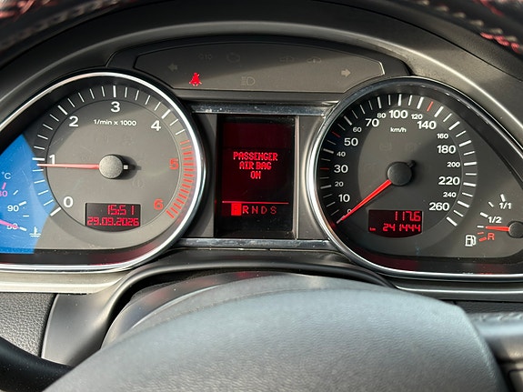 Audi Q7 7 of 30