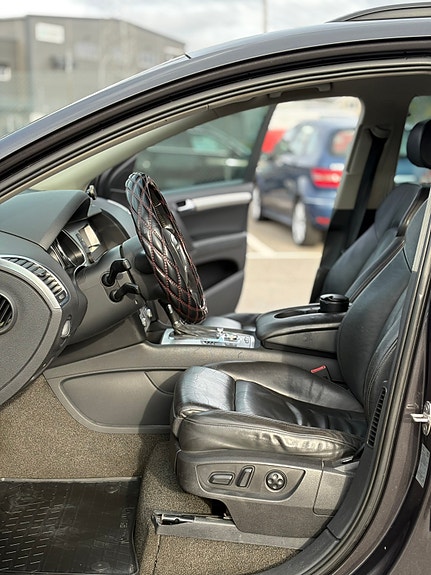 Audi Q7 27 of 30