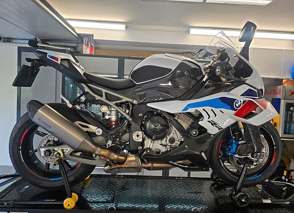 BMW S 1000 RR 2 of 4