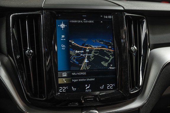 Volvo XC60 25 of 30