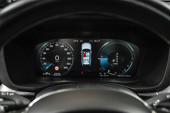 Volvo XC60 21 of 30