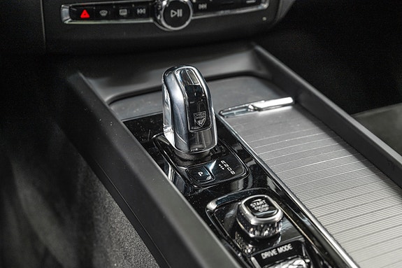 Volvo XC60 23 of 30