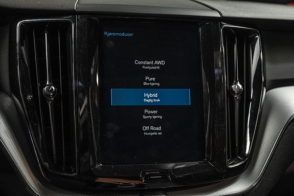 Volvo XC60 29 of 30