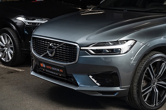 Volvo XC60 2 of 30