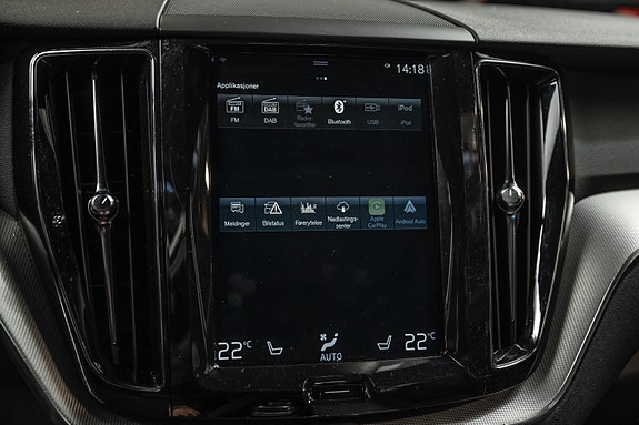Volvo XC60 26 of 30
