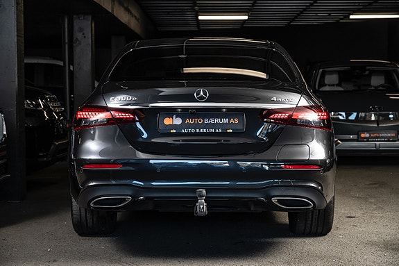 Mercedes-Benz E300 e 7 of 30