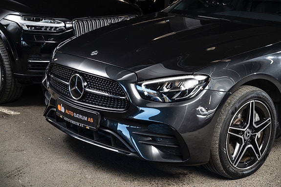 Mercedes-Benz E300 e 2 of 30