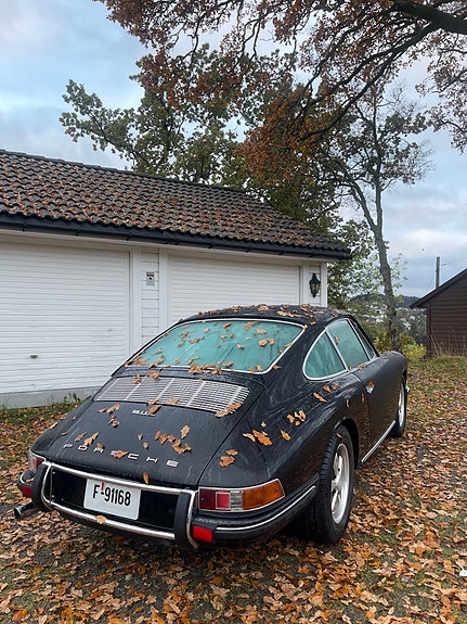 Porsche 911 4 of 4