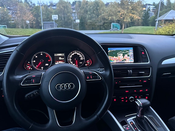 Audi Q5 16 of 30