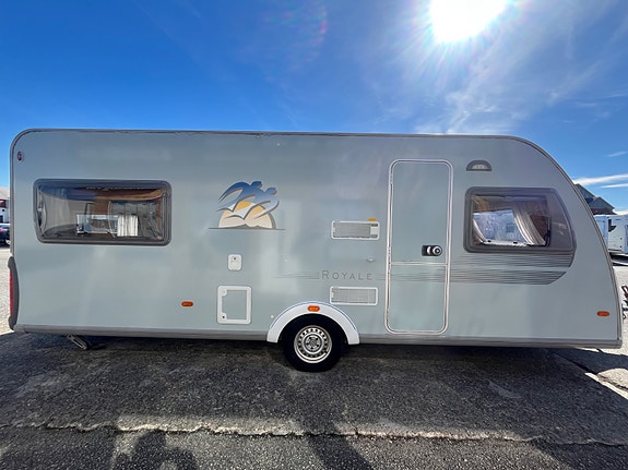 Knaus Royale 580 UK, Gulvvarme, Truma varme, Køyeseng + sitte 4 of 30