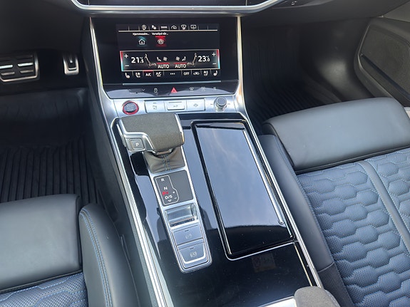 Audi RS6 24 of 28
