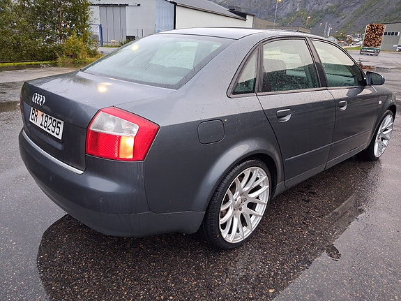 Audi A4 3 of 17