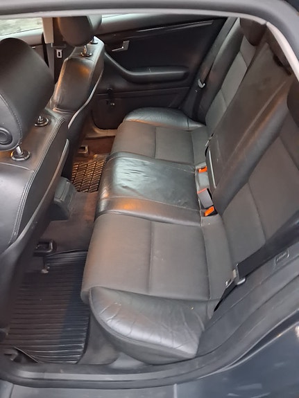Audi A4 13 of 17