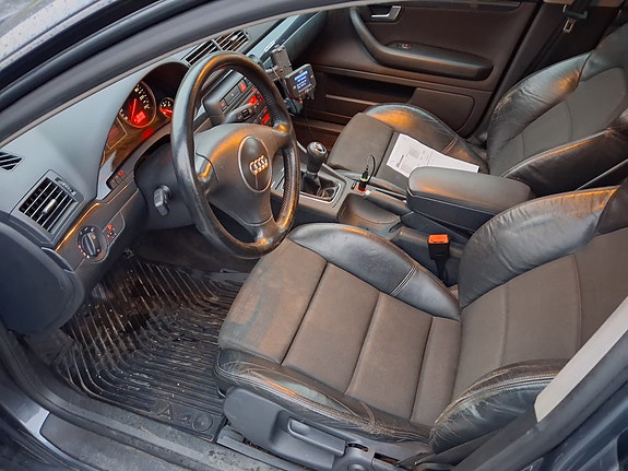 Audi A4 11 of 17