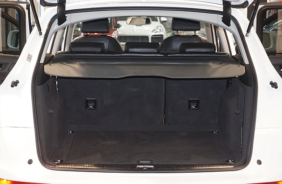 Audi Q5 16 of 30