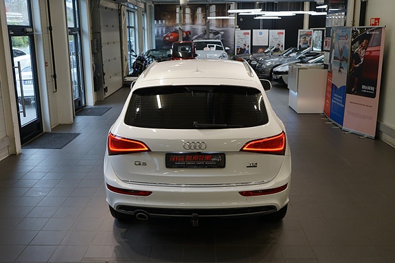 Audi Q5 7 of 30