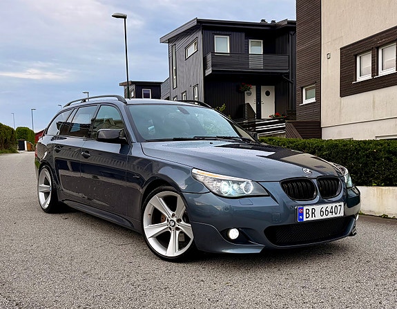 BMW 525d 3 of 30
