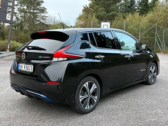 Nissan Leaf 19 of 23