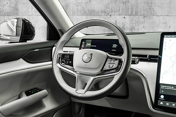 Volvo EX90 22 of 29