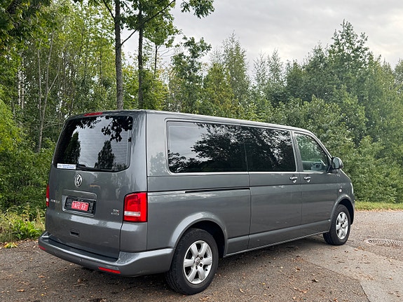 Volkswagen Caravelle 11 of 20