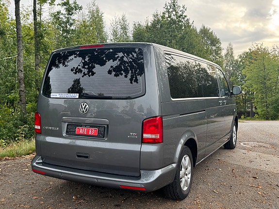 Volkswagen Caravelle 10 of 20